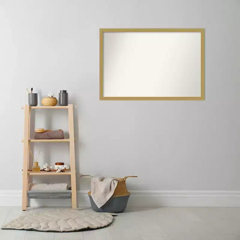 38" x 26" Specchio da Parete Stretto Grace Non Smussato Oro Spazzolato - : Rettangolare, Montaggio a Parete, Cornice in Polistirene