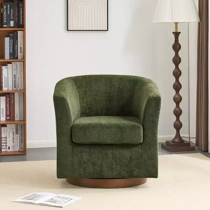 Poltrona moderna girevole a 360° in legno con rivestimento in velluto
