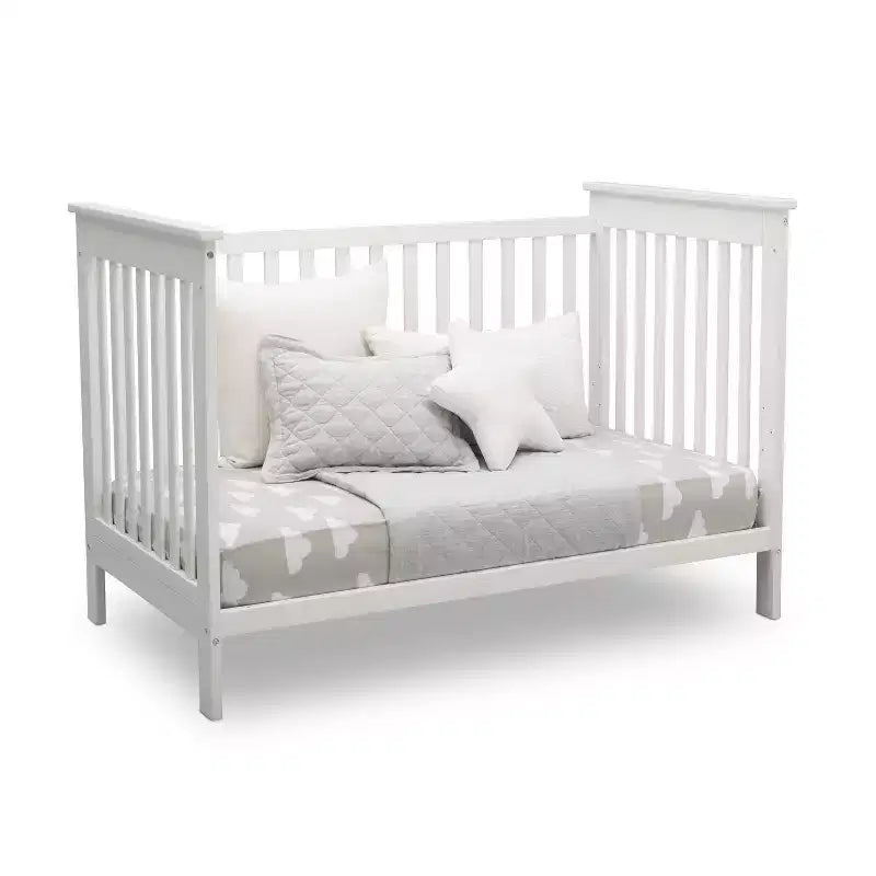 Culla convertibile 3-in-1 Adley di Delta Children